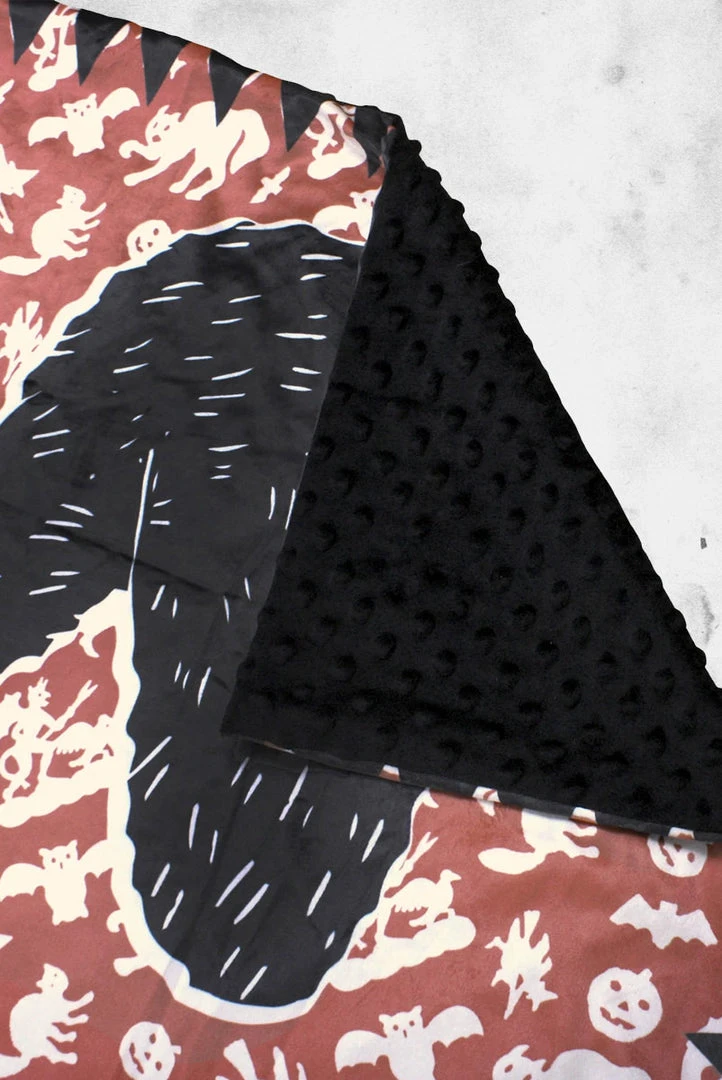 Creepy Company Beistle® - Funky Cat Throw Blanket Crypt Goods