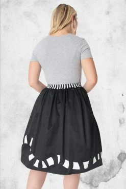 Unique Vintage Skirts Beetlejuice - Sandworm Jayne Swing Skirt