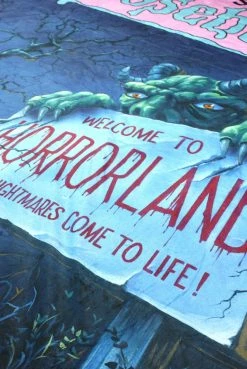 Creepy Company Goosebumps - Horrorland Throw Blanket Crypt Goods