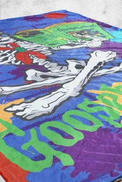 Creepy Company Goosebumps - Curly Throw Blanket