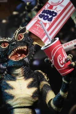 NECA Gremlins - Ultimate Gremlin Figure Props & Collectibles