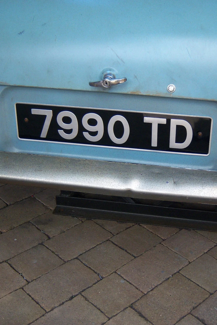 Celebrity Machine Harry Potter - Flying Ford Plate