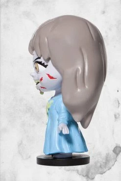 EE Props & Collectibles The Exorcist - Regan Vinyl Figure
