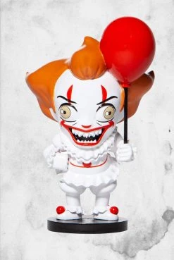 EE IT - Pennywise Vinyl Figure