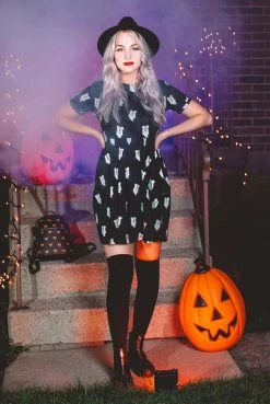 Cakeworthy Disney - Mickey Mouse Ghost Dress