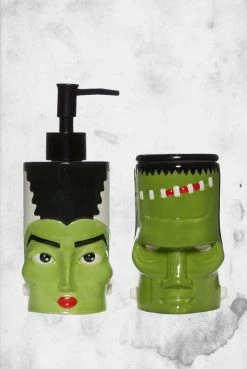 Sourpuss The Monsters Bathroom Set