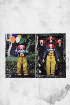NECA IT - Pennywise (1990) Ultimate Figure Props & Collectibles