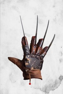 Trick Or Treat Studios Cosplay A Nightmare On Elm Street 4 - Dream Master Freddy's Glove