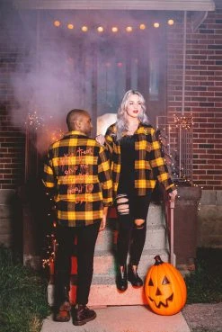 Cakeworthy Trick'r Treat - Sam Flannel