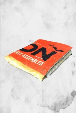 Creepy Company Crypt Goods Beistle® - Monster Skeleton Throw Blanket