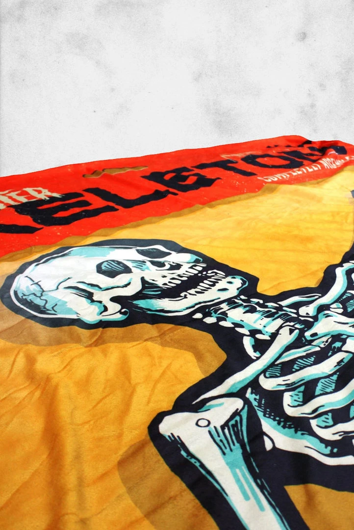 Creepy Company Crypt Goods Beistle® - Monster Skeleton Throw Blanket